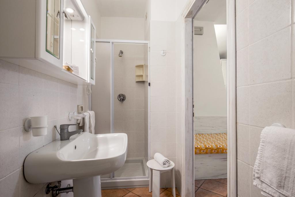 Tris Hotel Орбетелло Экстерьер фото