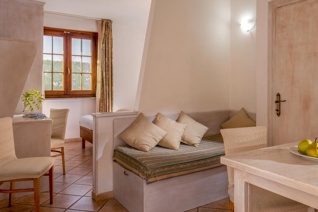 Tris Hotel Орбетелло Экстерьер фото