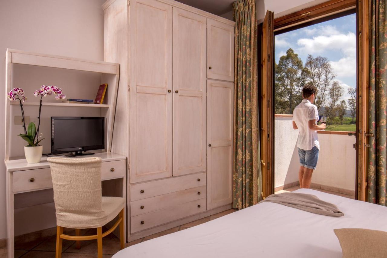 Tris Hotel Орбетелло Экстерьер фото
